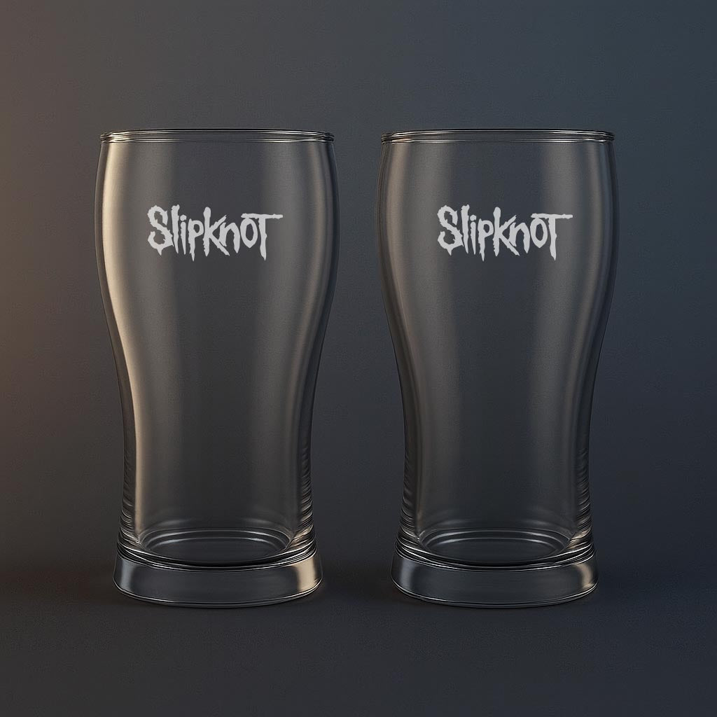 Ölglas med Slipknot motiv