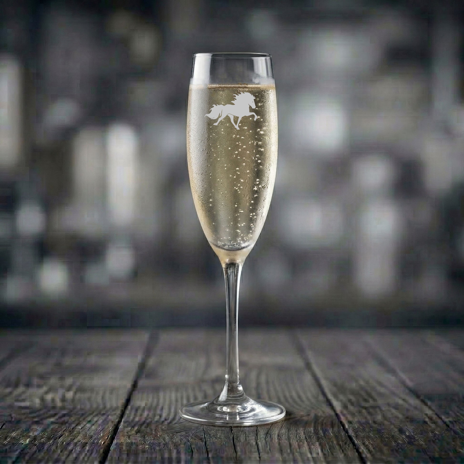 Champagneglas med Islandshäst motiv