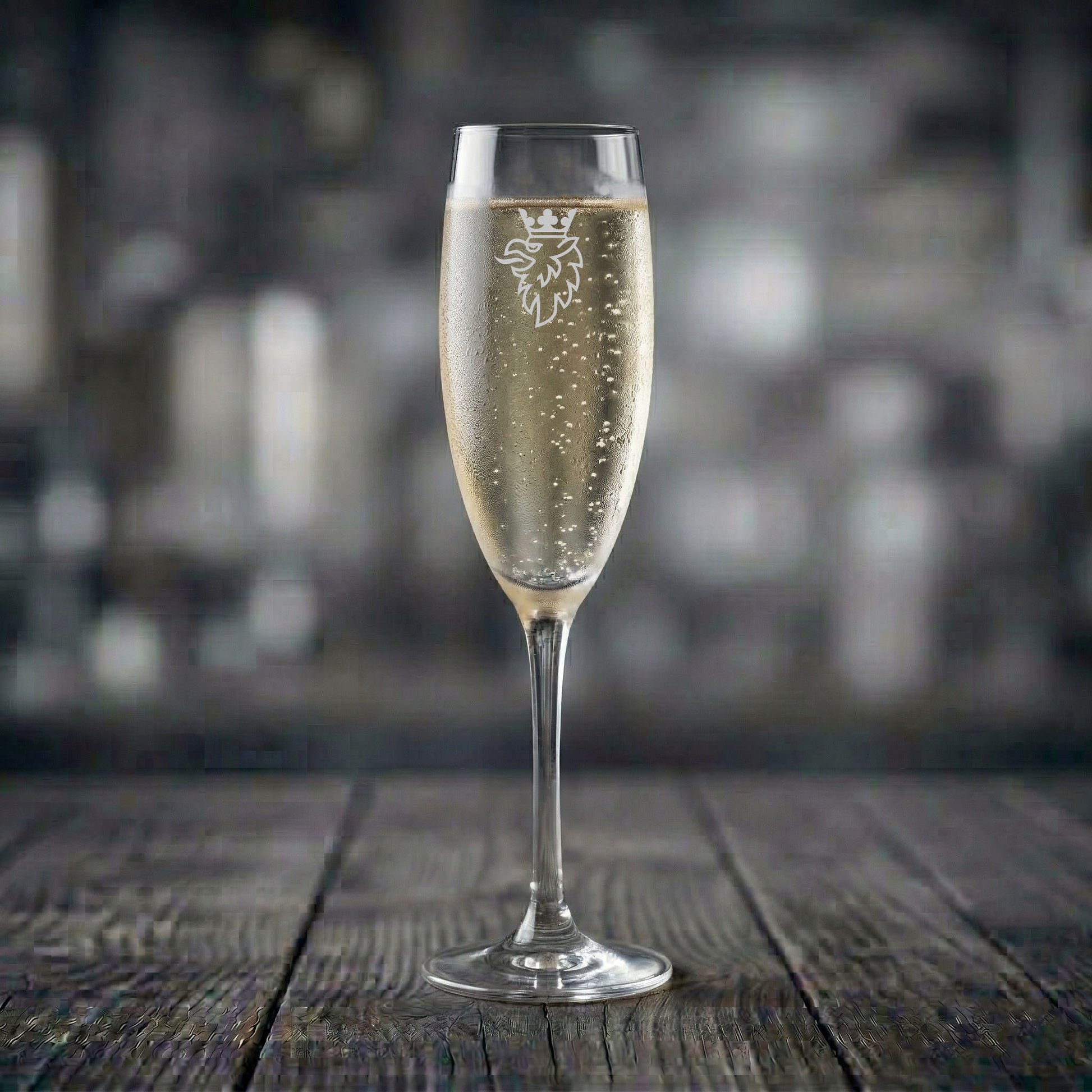 Champagneglas med SAAB/Scania motiv