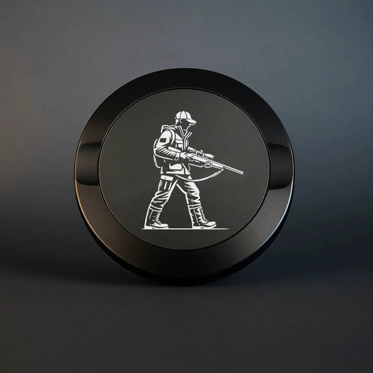 Snusdosa med Jägare motiv