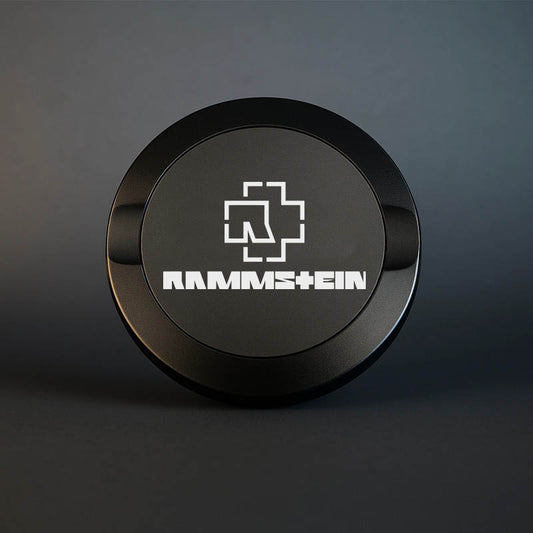 Snusdosa med Rammstein motiv