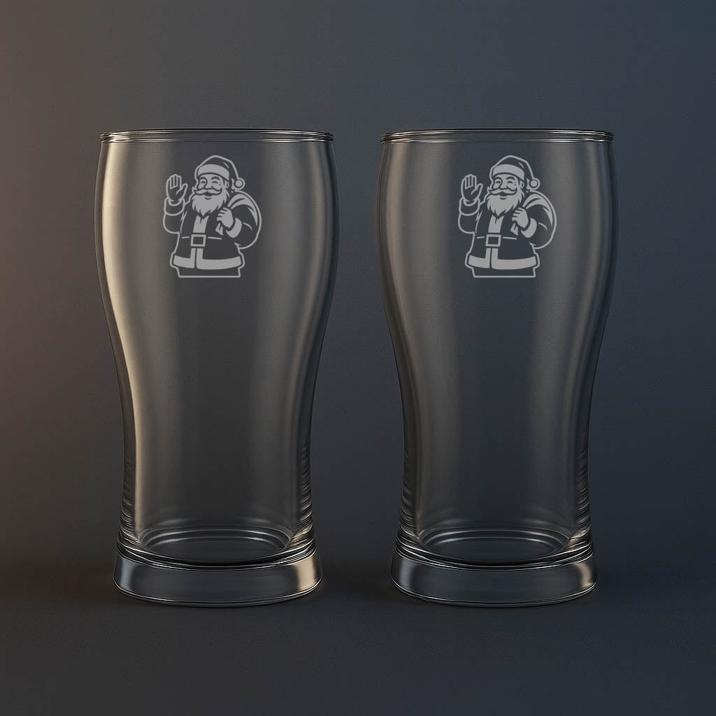 Ölglas med en jultomte som motiv